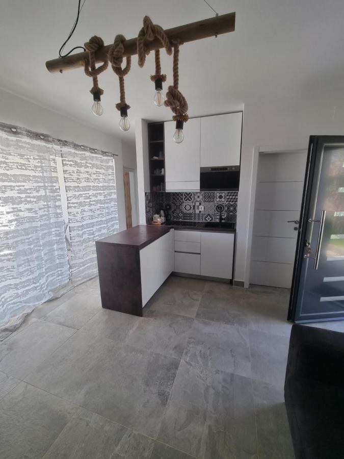 Villa Marta โพราต ภายนอก รูปภาพ